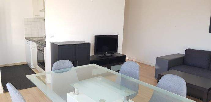 Teilmöblierte Wohnung mit EBK und BALKON in Berlin (Bohnsdorf)