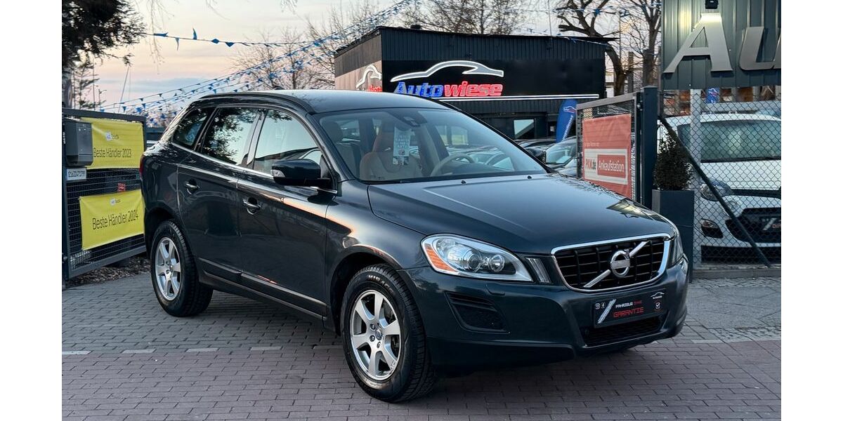 Volvo XC60 223.698 km 8.490 &euro; BERLIN 13127