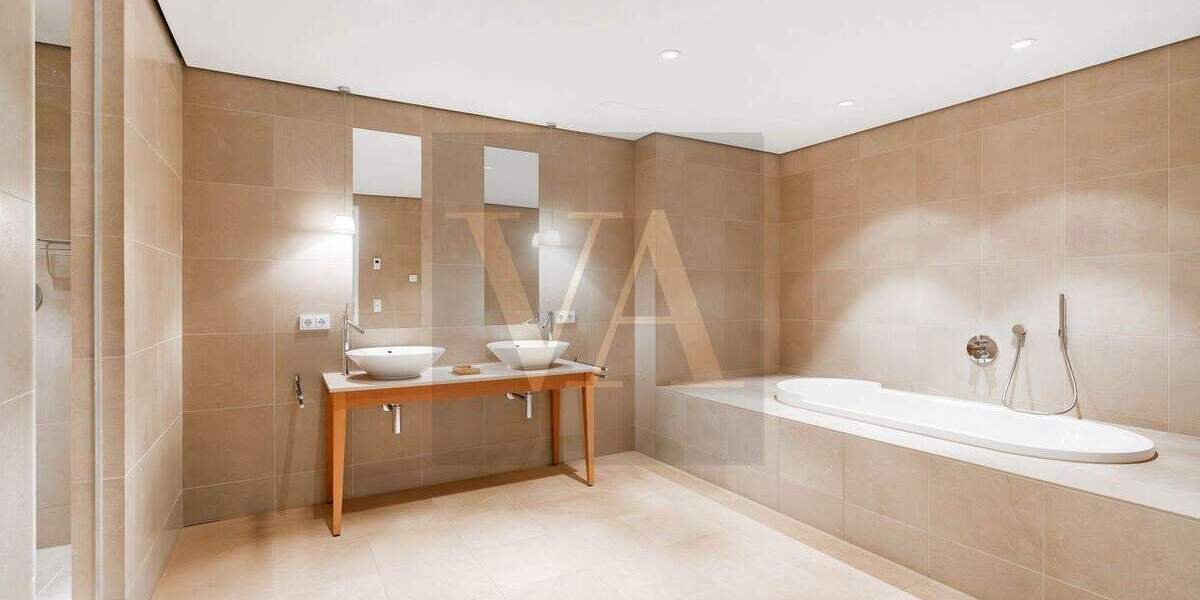 Etagenwohnung Berlin Mitte - 5 Zimmer, 213 m&sup2;, 4.750&euro; | Angebot:25699929