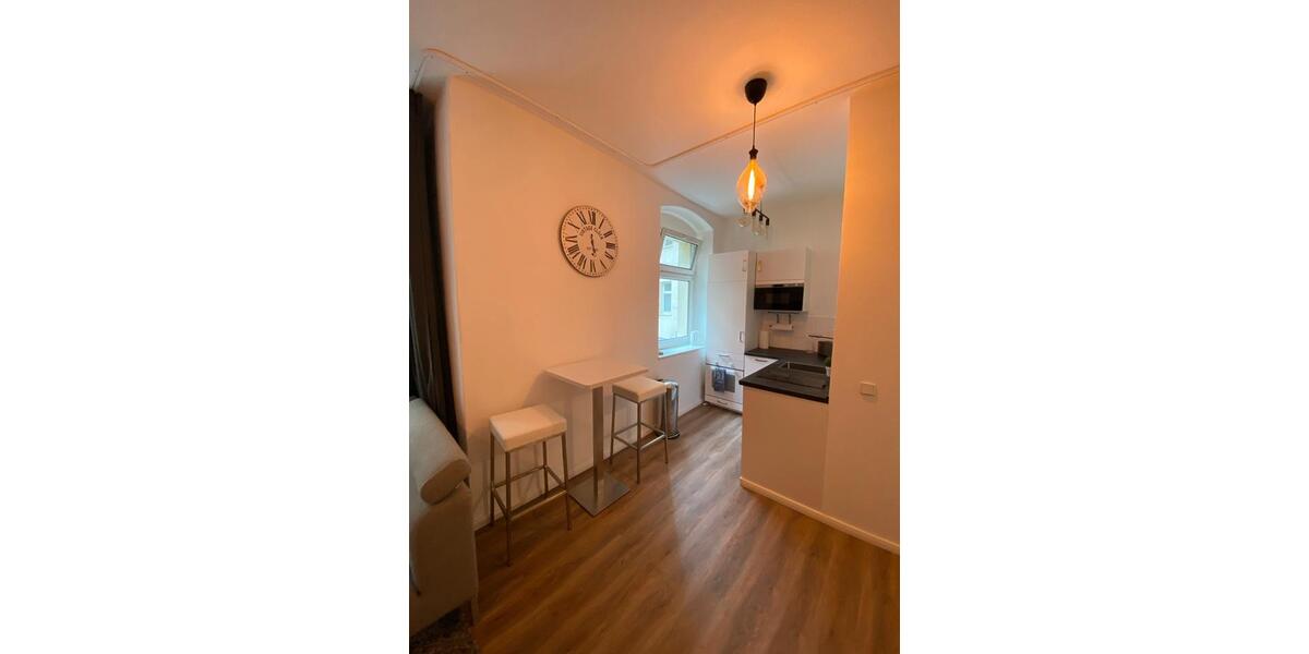 Etagenwohnung Berlin Treptow-Köpenick - 1 Zimmer, 49 m&sup2;, 842&euro; | Angebot:26247850