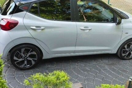 Hyundai i10 11.891 km 15.450 &euro; Berlin 13591