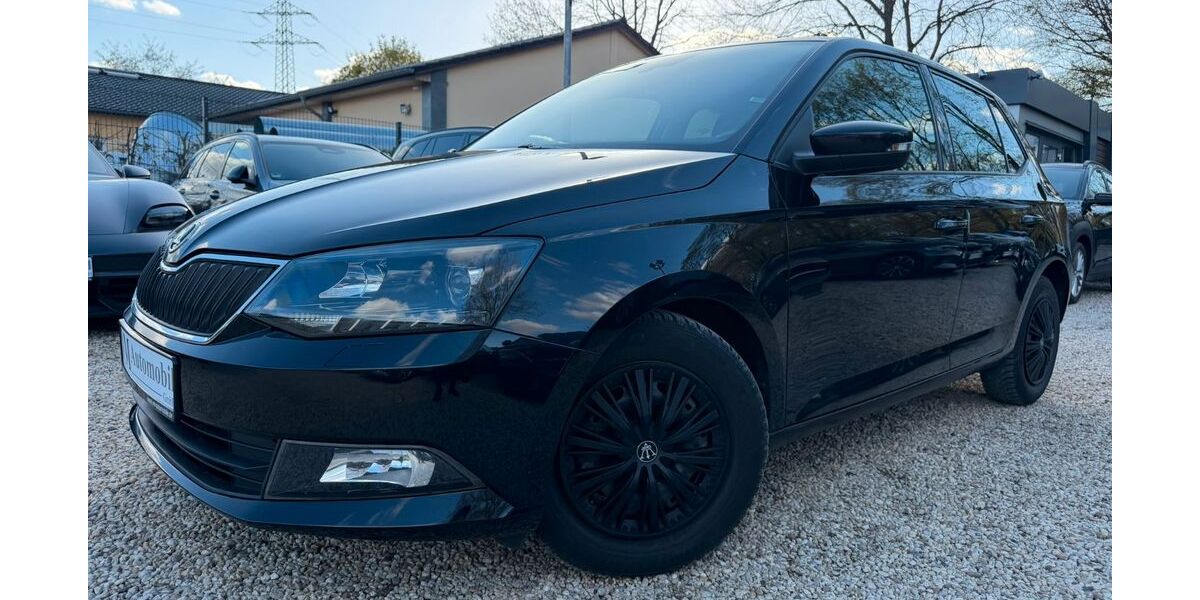Skoda Fabia 121.646 km 8.990 &euro; Großbeeren 14979