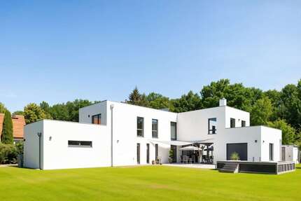 Haus Brieselang - 7.5 Zimmer, 332 m&sup2;, 1.249.000&euro; | Angebot:26661705