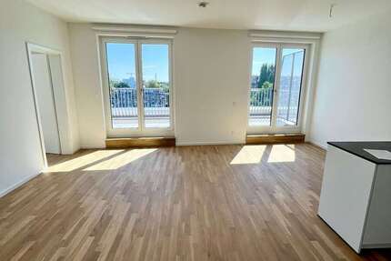 Wohnung Berlin Hakenfelde - 4 Zimmer, 109 m&sup2;, 2.173&euro; | Angebot:26795832