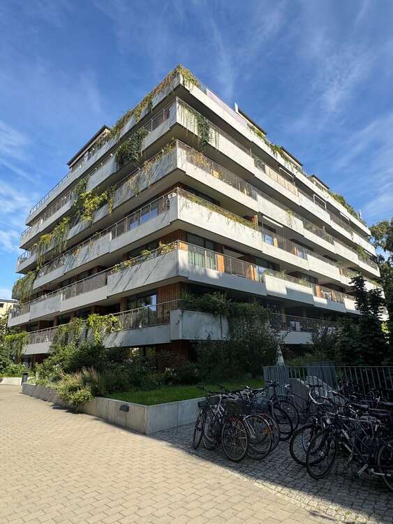 Wohnung zum Mieten in Berlin 2.600 € 125.83 m²