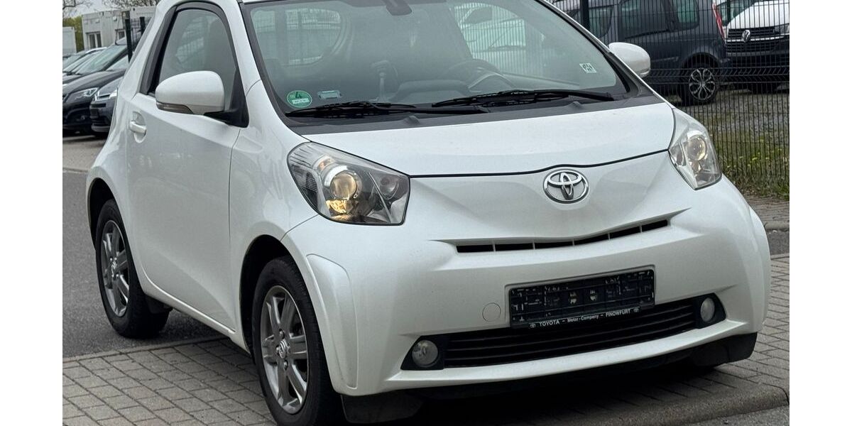 Toyota IQ 106.444 km 6.290 &euro; Wildau 15745
