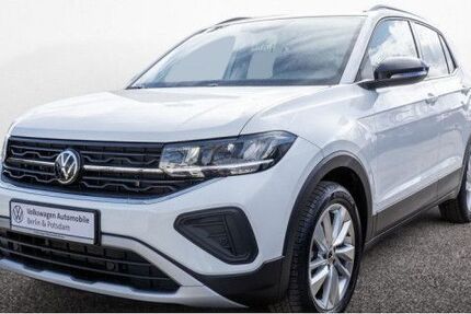 VW T-Cross 3.695 km 23.950 &euro; Berlin 14167