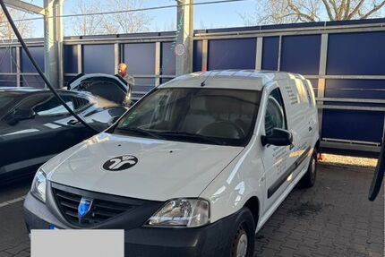 Dacia Logan 101.000 km 2.400 &euro; Berlin 12053