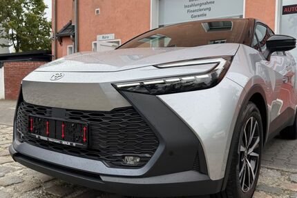 Toyota C-HR 11.910 km 27.999 &euro; Berlin 12351