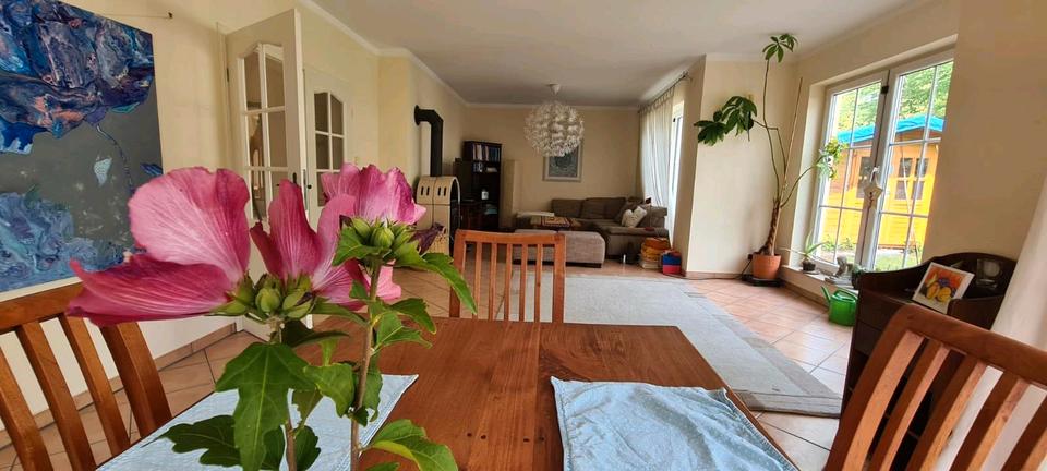 Einfamilienhaus Falkensee - 4 Zimmer, 150 m&sup2;, 2.600&euro; | Angebot:25083073