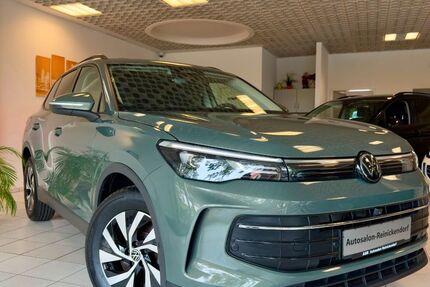 VW Tiguan 45.360 km 33.980 &euro; Berlin 13403