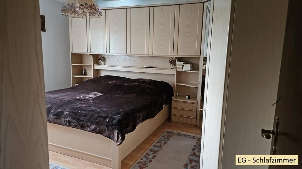 Einfamilienhaus Berlin Spandau - 9 Zimmer, 245 m&sup2;, 829.000&euro; | Angebot:27130466