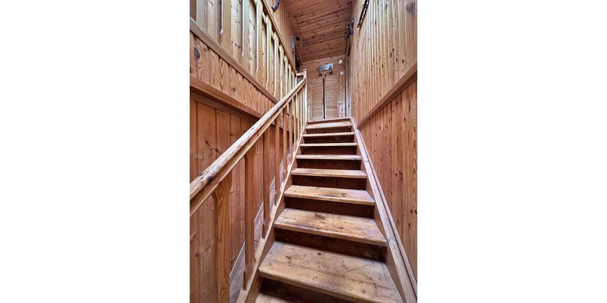 Großes Grundstück am Rande von Berlin bebaut mit einem EFH und Ferienhaus 1 zimmer