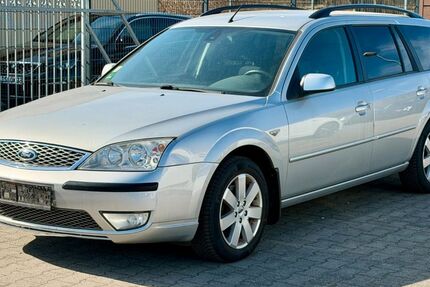 Ford Mondeo 165.001 km 1.999 &euro; Blankenfelde-Mahlow 15827