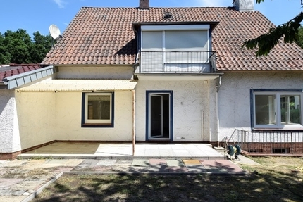EG-Wohnung mit Garten sucht ruhige und saubere Mieter mit Herz und Liebe zum Garten