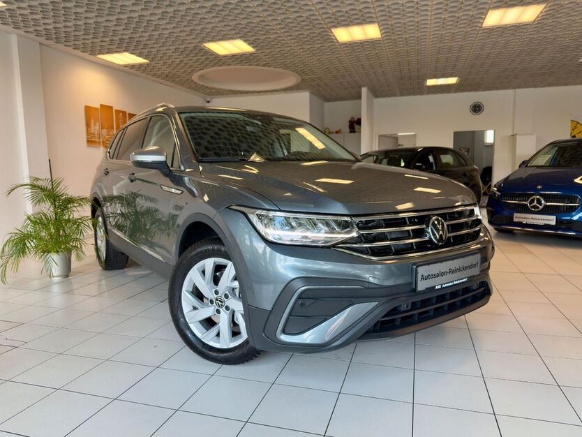 VW Tiguan Allspace 18.300 km 31.980 € Berlin 13403