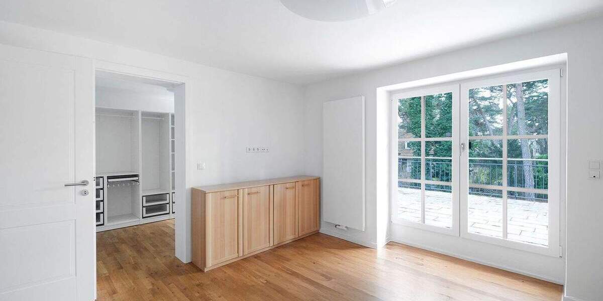 Einfamilienhaus Berlin Niederschönhausen - 3 Zimmer, 200 m&sup2;, 3.547&euro; | Angebot:25865304