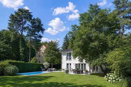 Haus Kleinmachnow - 6 Zimmer, 255 m&sup2;, 2.200.000&euro; | Angebot:27213230