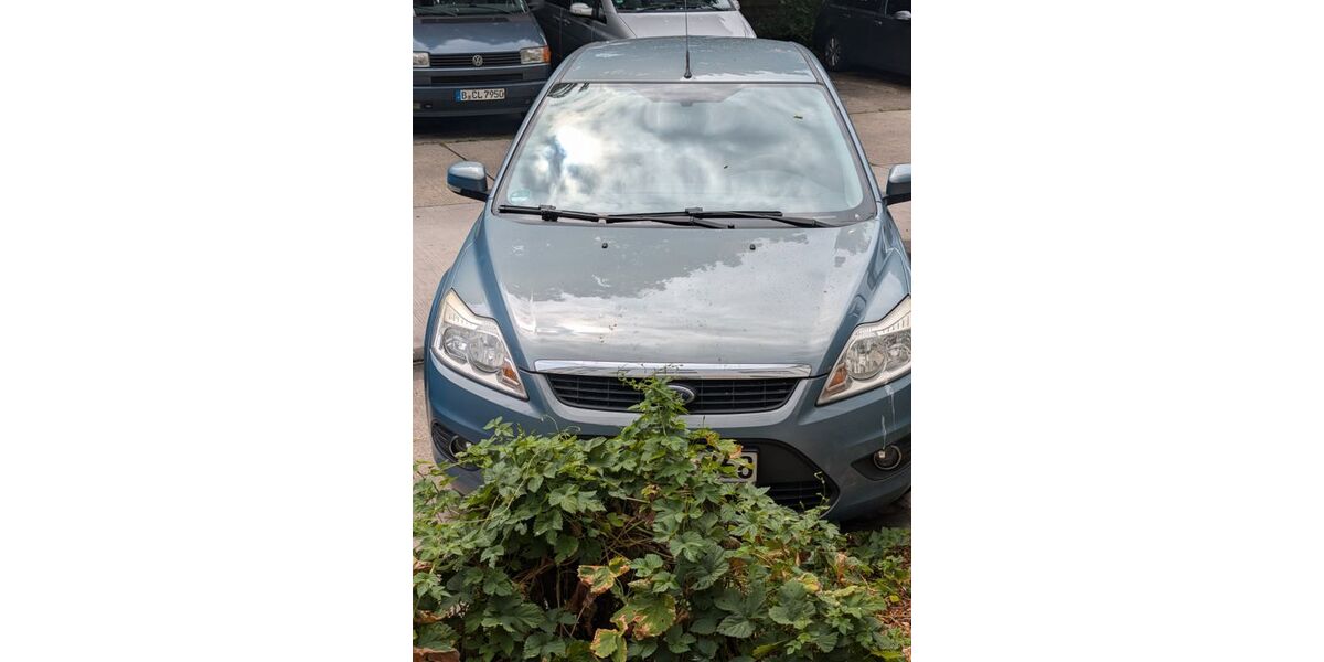 Ford Focus 178.000 km 3.600 &euro; Berlin 12557