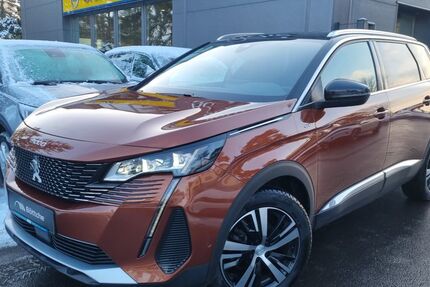 Peugeot 5008 6.862 km 29.780 &euro; Potsdam 14480