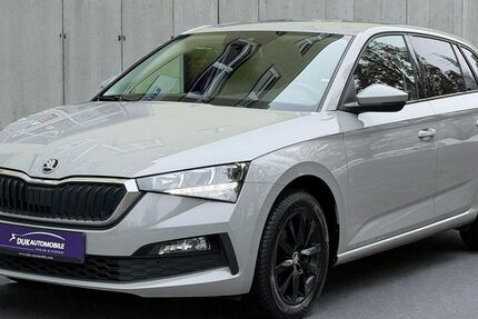 Skoda Scala 93.013 km 15.834 &euro; Berlin 13089