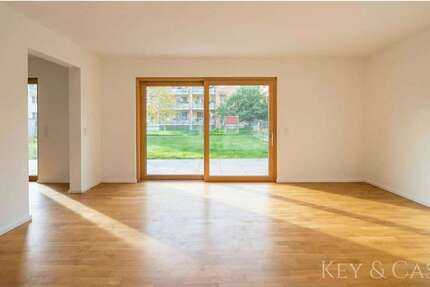 Wohnung Berlin Friedrichshain - 5 Zimmer, 198 m&sup2;, 3.168&euro; | Angebot:24705830