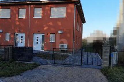 KFW-EFFIZIENZ TRIFFT HIGH-END-DESIGN - Haus Hönow Hönow | Angebot:27229301