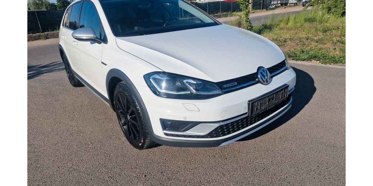 VW Golf 190.204 km 11.900 &euro; Berlin 13055