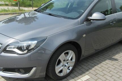 Opel Insignia 140.000 km 8.450 &euro; Berlin 12623
