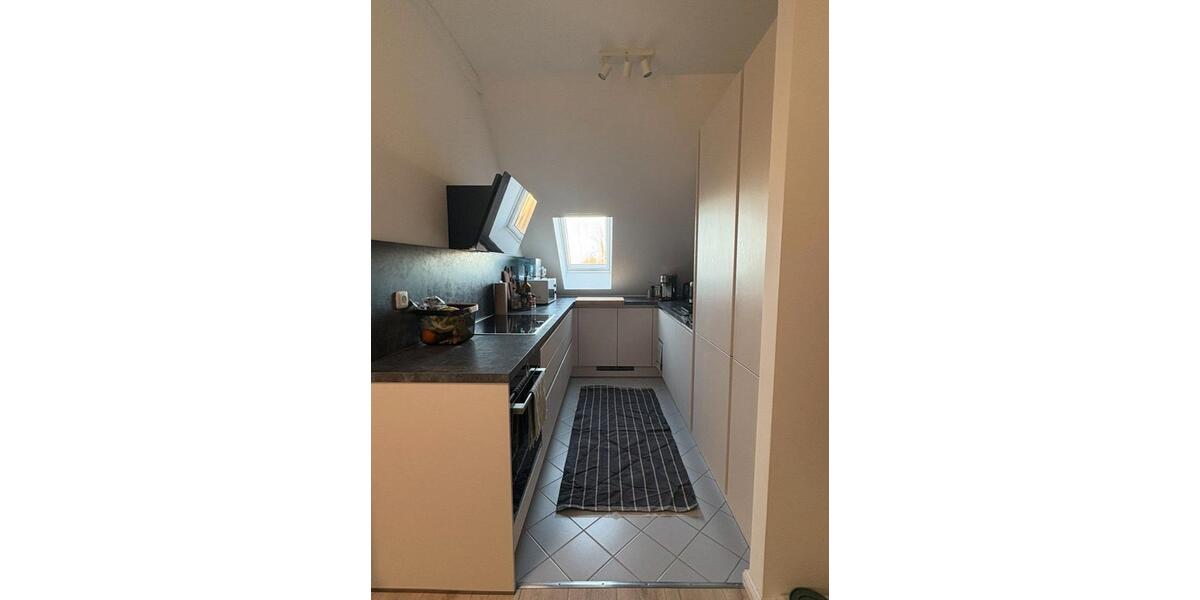 Dachgeschoßwohnung Berlin Treptow-Köpenick - 4 Zimmer, 79 m&sup2;, 1.400&euro; | Angebot:26278833
