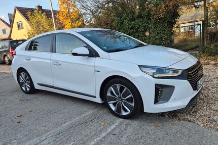 Hyundai IONIQ 71.000 km 13.300 &euro; Berlin 13053