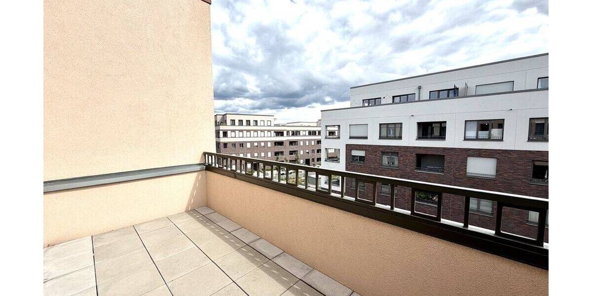 Etagenwohnung Berlin Karlshorst - 2 Zimmer, 76 m&sup2;, 1.650&euro; | Angebot:26879351