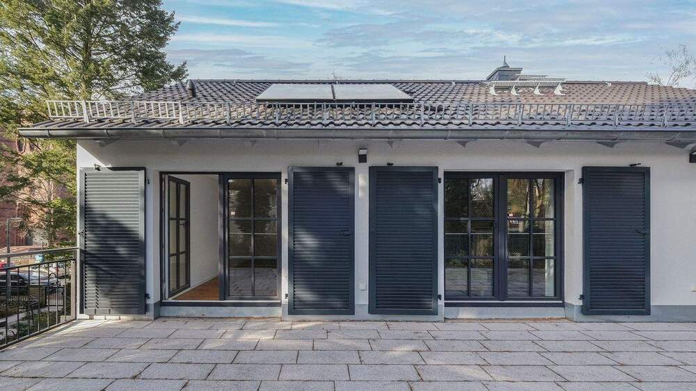 Einfamilienhaus Berlin Niederschönhausen - 3 Zimmer, 200 m&sup2;, 3.547&euro; | Angebot:25865304