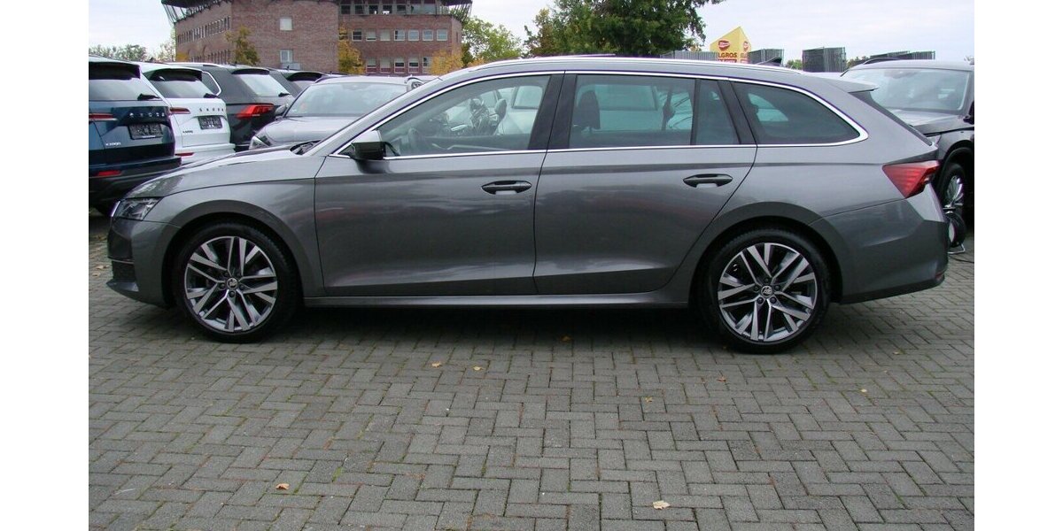 Skoda Octavia 2,0TDI Selection Leder Pano ACC Standheizu 15.681 km 33.980 &euro; Falkensee 14612