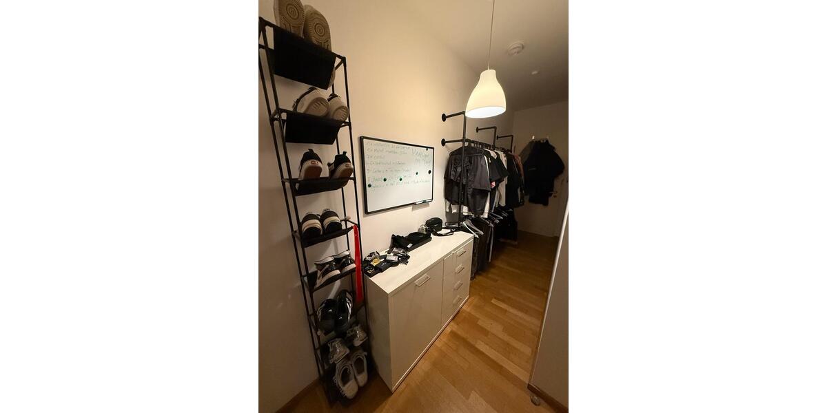 Etagenwohnung Berlin Mitte - 1 Zimmer, 40 m&sup2;, 1.200&euro; | Angebot:24511662