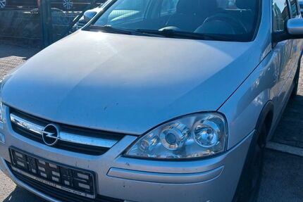 Opel Corsa 132.000 km 1.799 &euro; Berlin 13597
