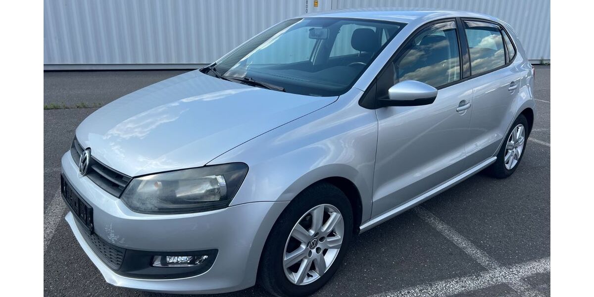 VW Polo 284.000 km 2.690 &euro; Berlin 12057