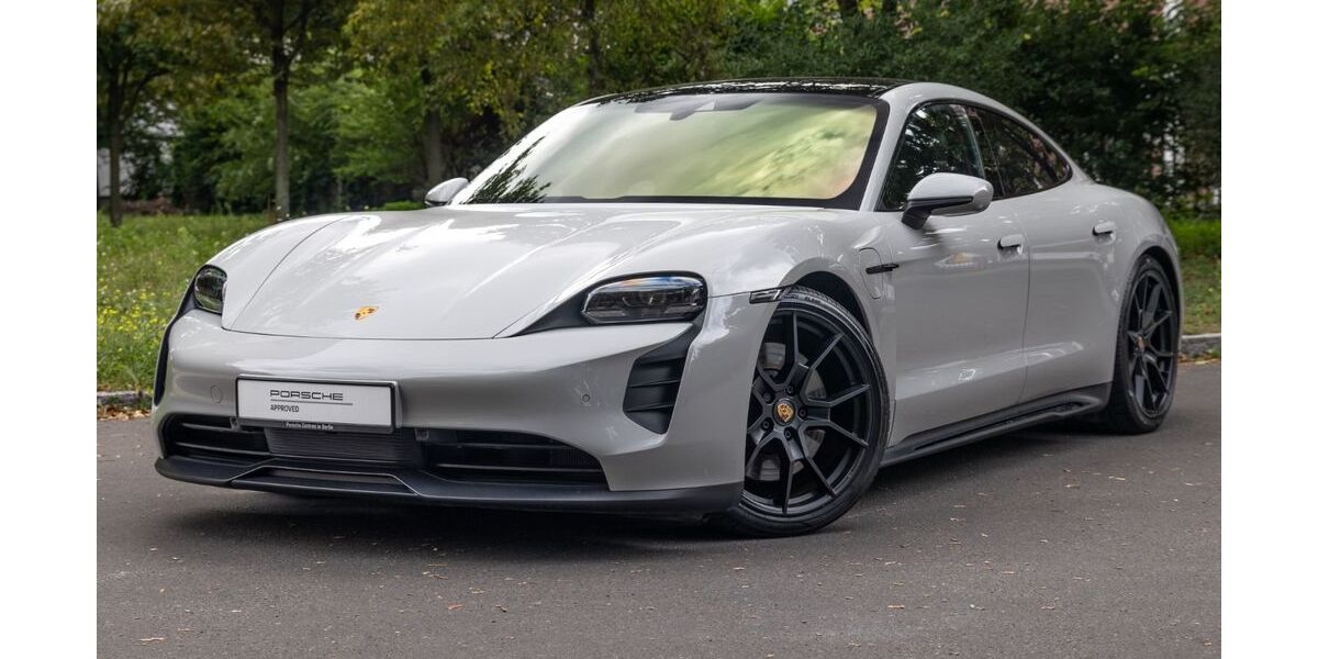 Porsche Taycan 33.002 km 86.930 &euro; Berlin 10587