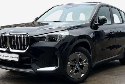 BMW iX1 16.082 km 39.950 &euro; Berlin 13593