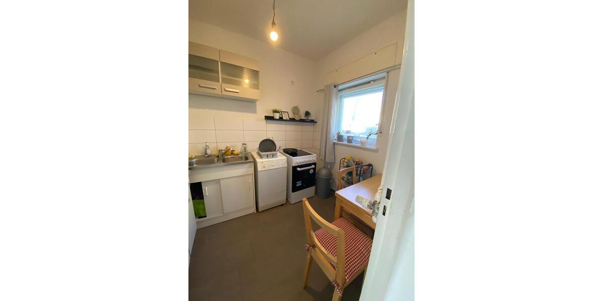 Erdgeschoßwohnung Berlin Charlottenburg-Wilmersdorf - 1 Zimmer, 45 m&sup2;, 900&euro; | Angebot:25533080