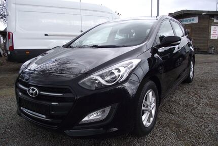 Hyundai i30 50.000 km 10.600 &euro; Vogelsdorf 15370