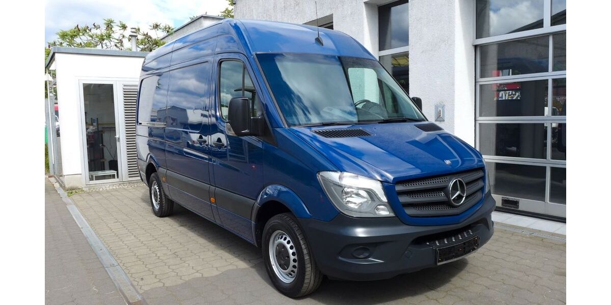 Mercedes-Benz Sprinter 125.326 km 14.390 &euro; Berlin 13086