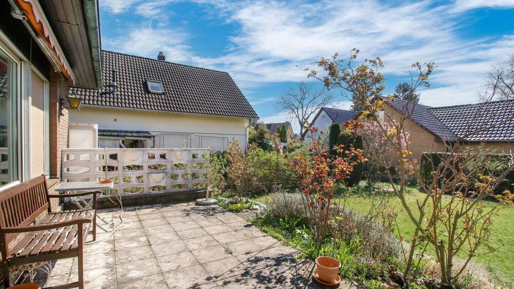 Bungalow Berlin Spandau - 3 Zimmer, 101 m&sup2;, 350.000&euro; | Angebot:26162844