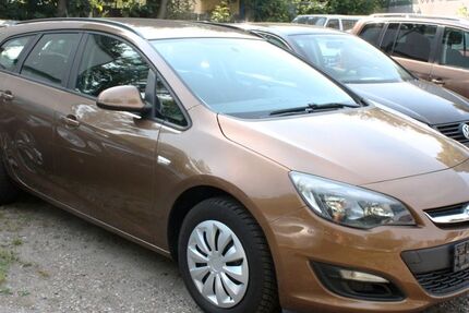 Opel Astra 129.400 km 6.799 &euro; Berlin 13057