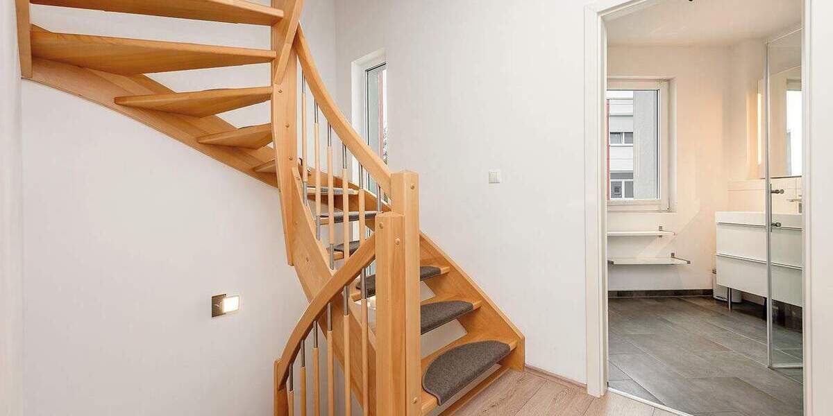 Reihenmittelhaus Berlin Altglienicke - 5 Zimmer, 142 m&sup2;, 560.000&euro; | Angebot:23977660