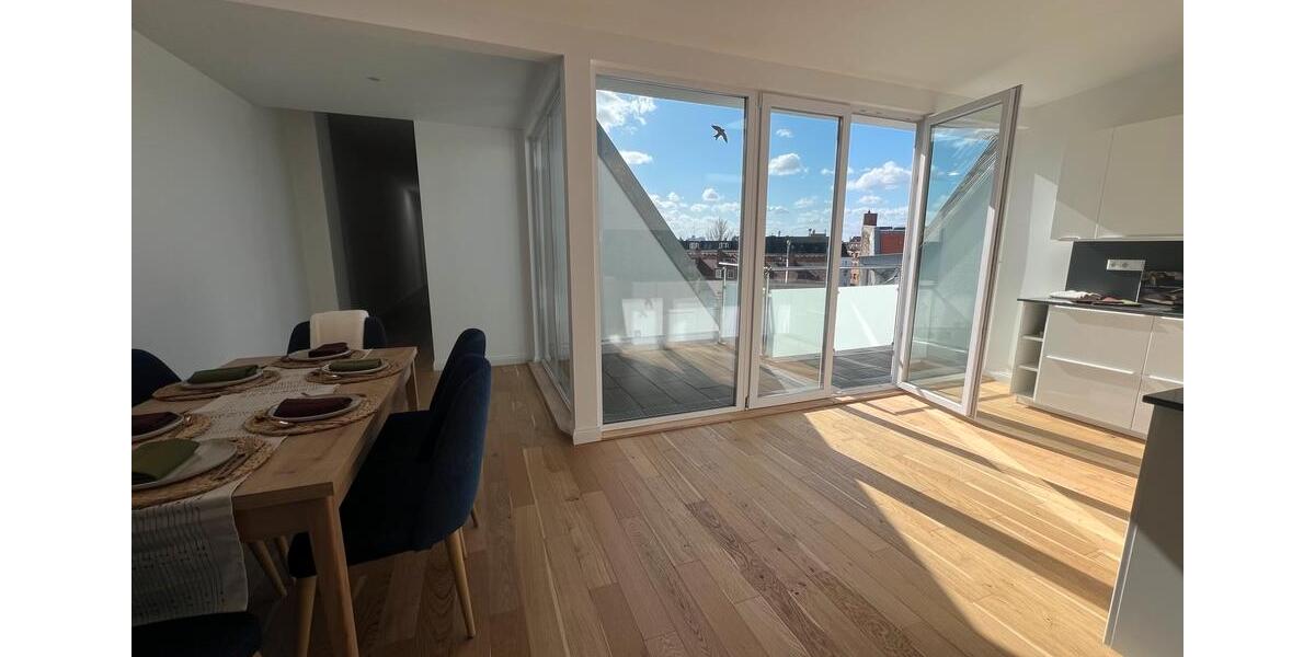 Dachgeschoßwohnung Berlin Mitte - 3.5 Zimmer, 155 m&sup2;, 2.850&euro; | Angebot:25904194