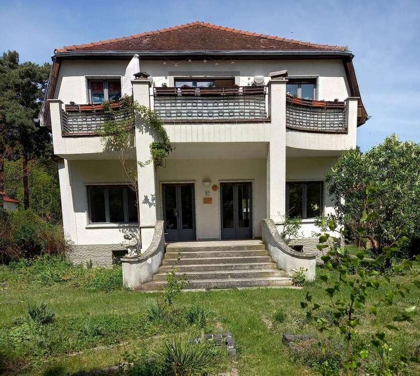 Haus zum Kaufen in Königs Wusterhausen 650.000 € 190 m²