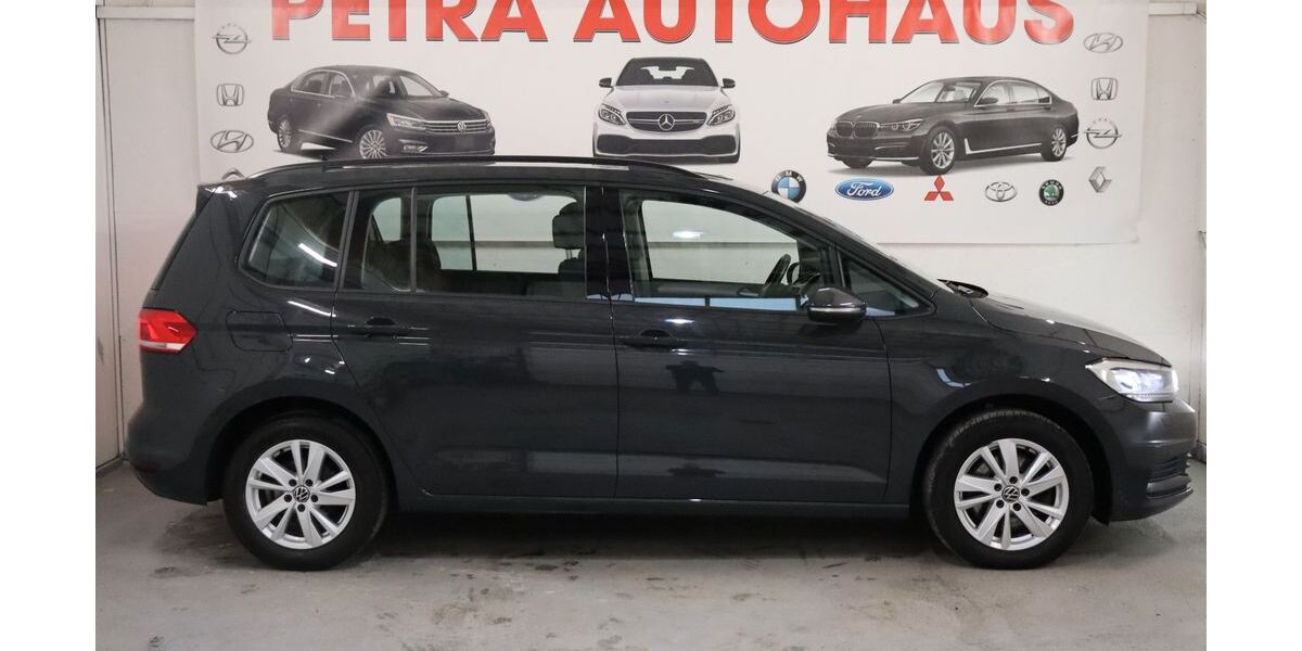 VW Touran 170.000 km 17.499 &euro; Berlin 12099