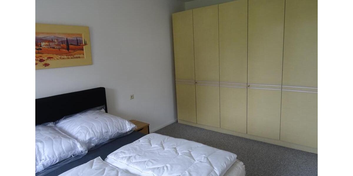 Einfamilienhaus Berlin Neukölln - 4 Zimmer, 110 m&sup2;, 1.300&euro; | Angebot:26631134