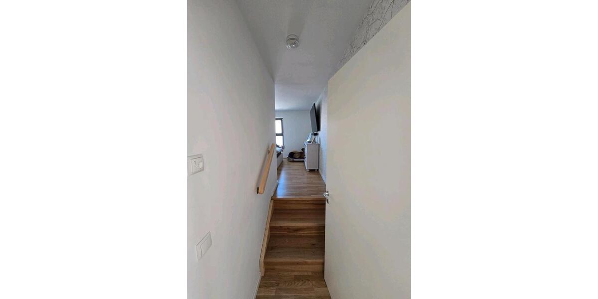 Erdgeschoßwohnung Neuenhagen bei Berlin - 4 Zimmer, 100 m&sup2;, 1.700&euro; | Angebot:25841351